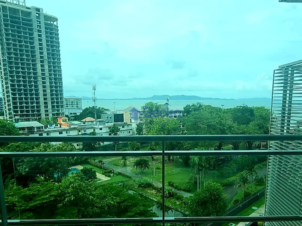 1 Bedroom Condo in Reflection Jomtien C012114 (Photo 2)