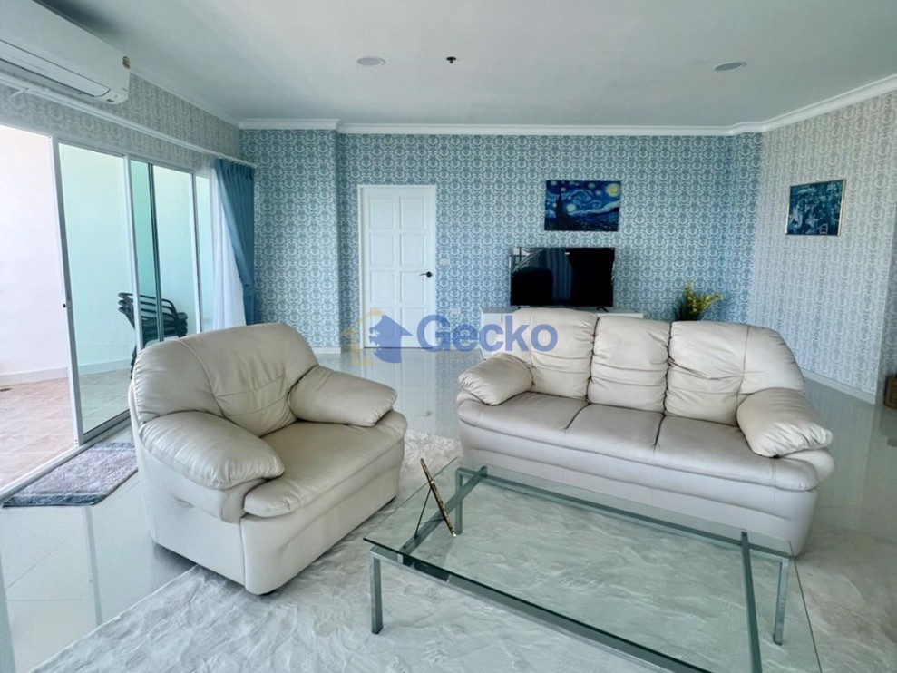 1 Bedroom Condo in View Talay 8 Jomtien C012124 (Photo 3)