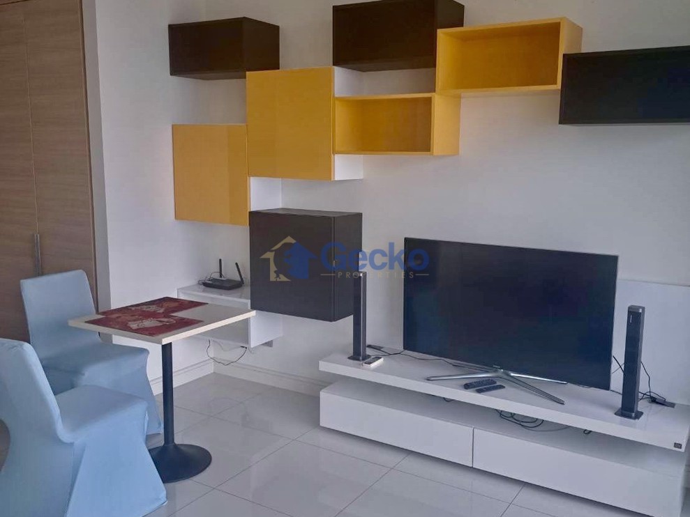 1 Bedroom Condo in Reflection Jomtien C012171 (Photo 3)