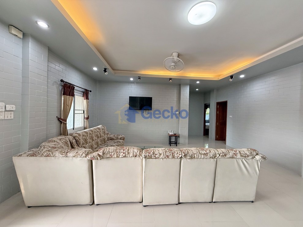 3 ห้องนอน บ้าน  พัทยาตะวันออก H002816 (Photo 3)