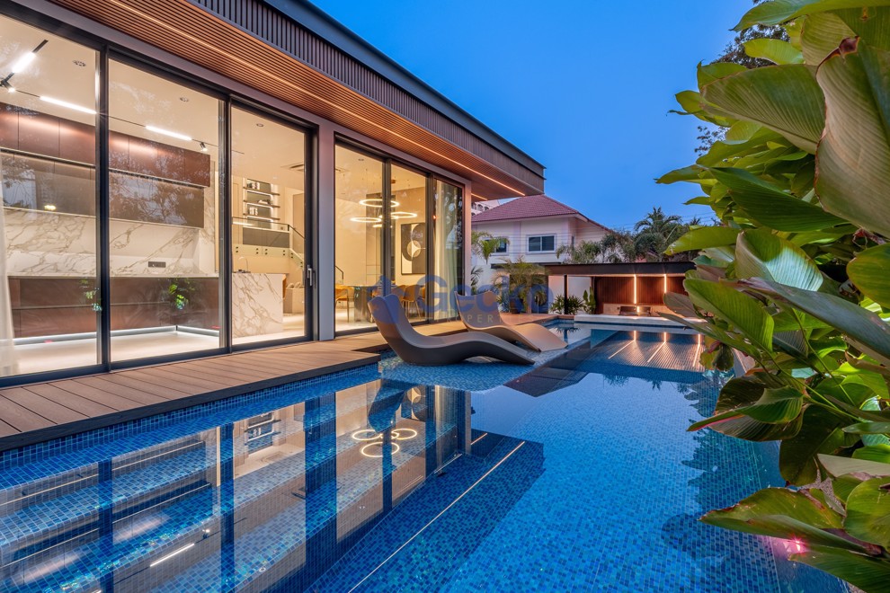 4 Bedrooms House in Jomtien Beach Paradise Village  Jomtien H012199 (Photo 2)