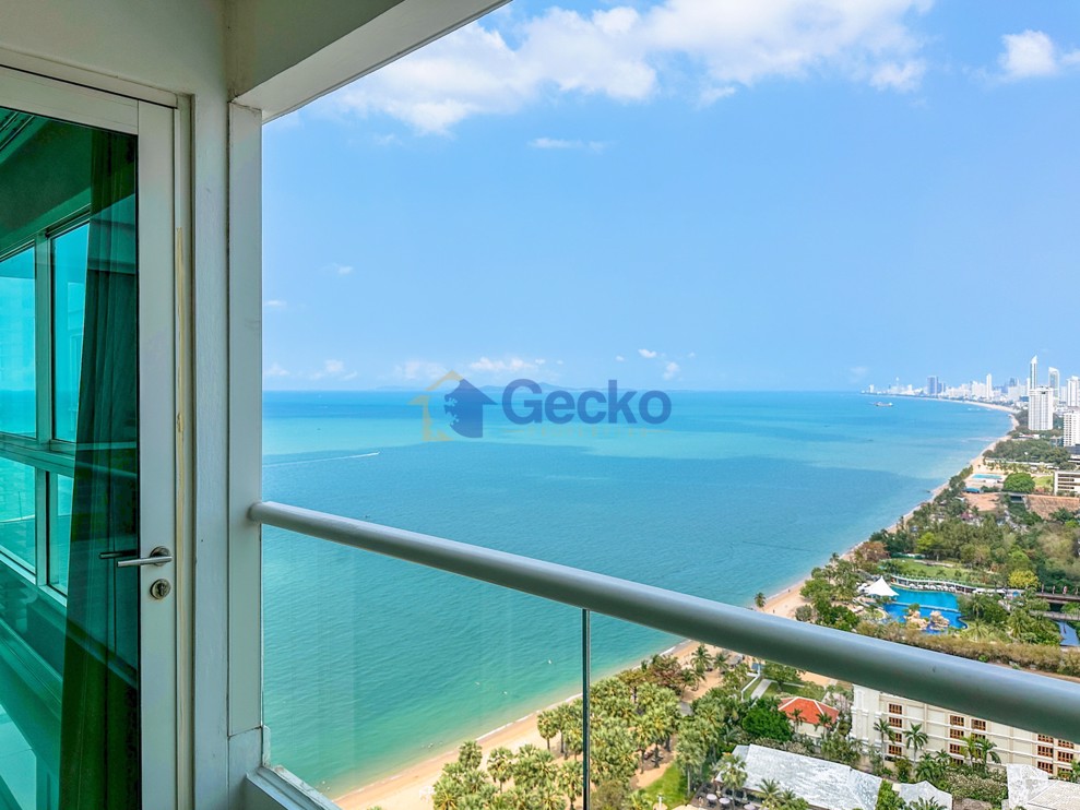 1 Bedroom Condo in Ocean Portofino Na Jomtien C012208 (Cover Photo)