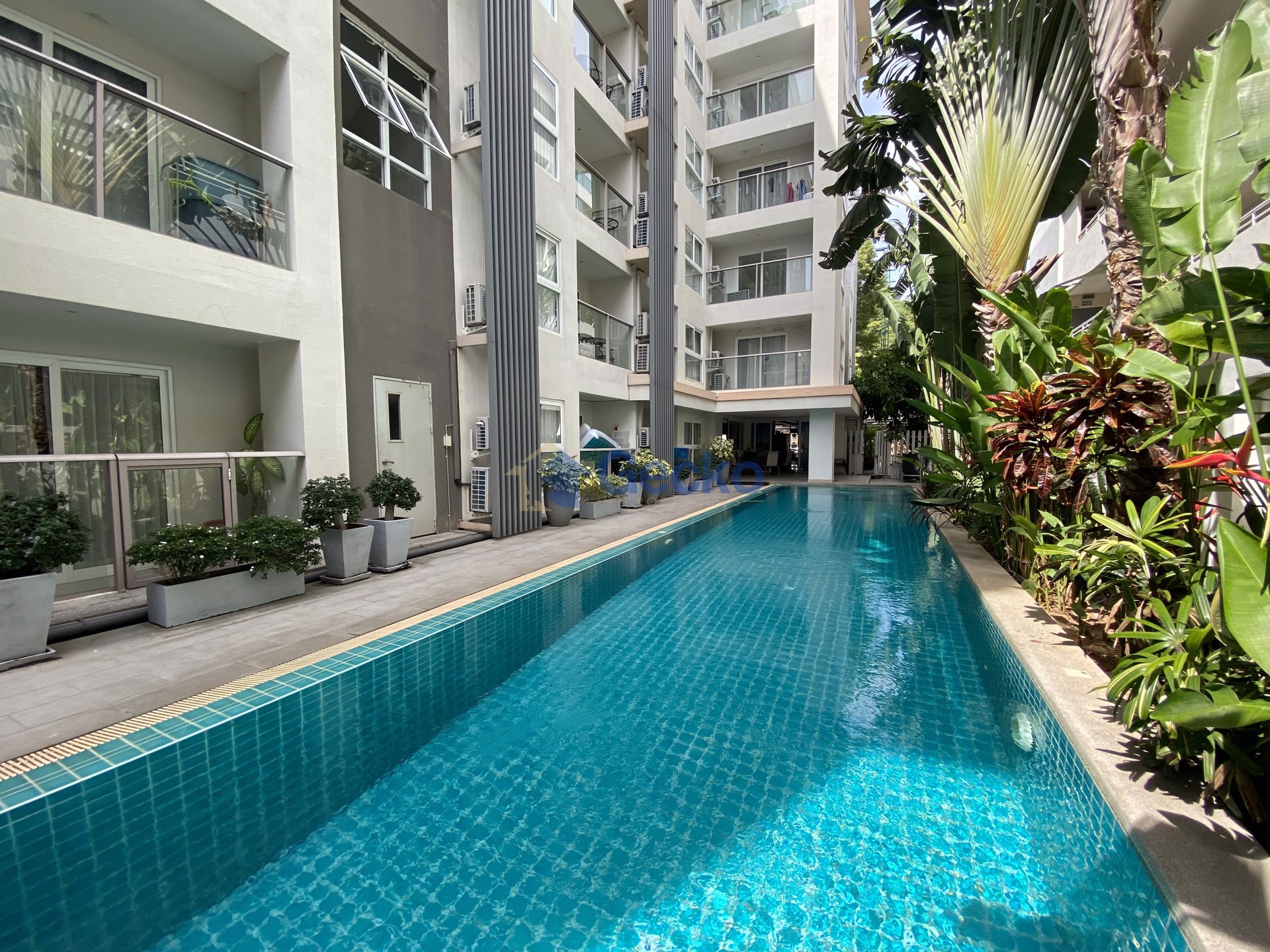 2 Bedrooms Condo in The Place Pratumnak C012213