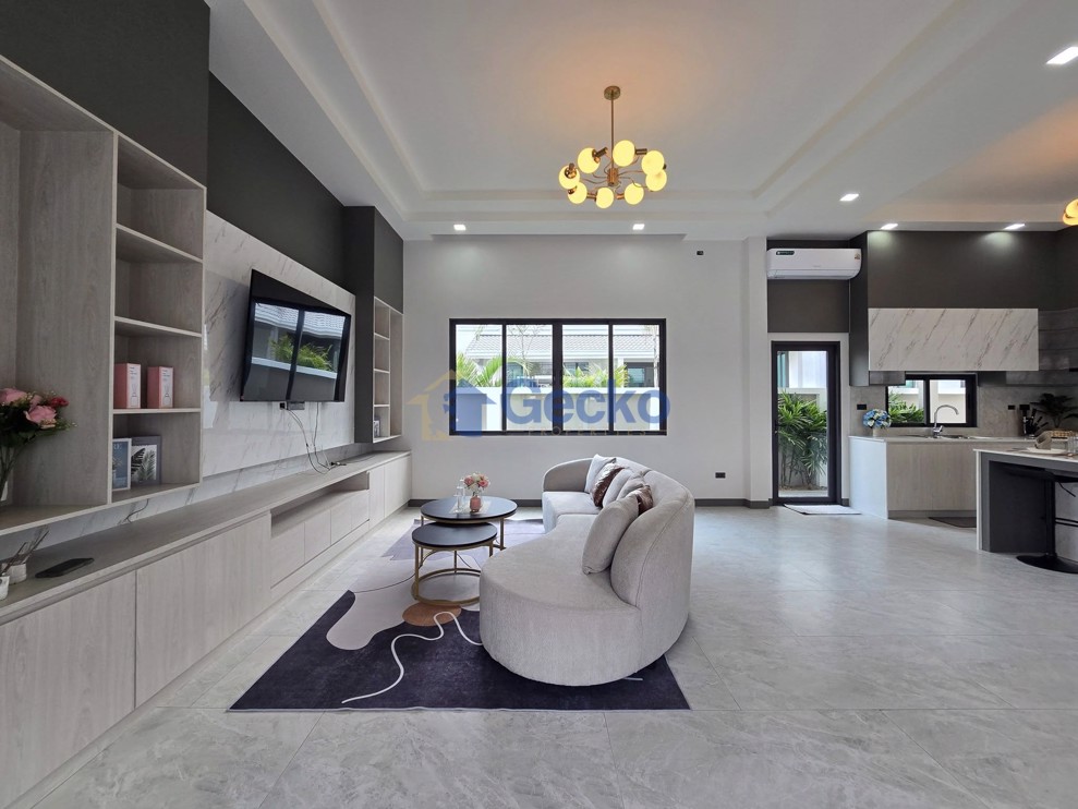 3 ห้องนอน บ้าน in Living 36  พัทยาตะวันออก H011903 (Photo 3)