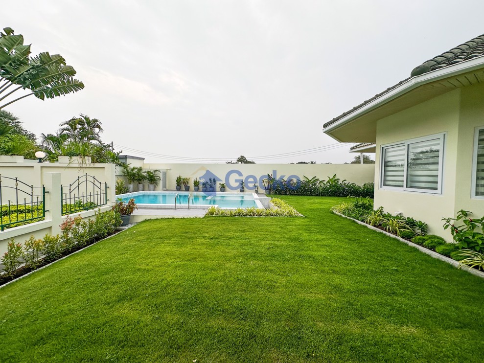 4 ห้องนอน บ้าน in Green Field Villa 2  พัทยาตะวันออก H012217 (Photo 4)