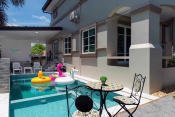 4 Bedrooms House in Central Park Hillside Village  East Pattaya H012218