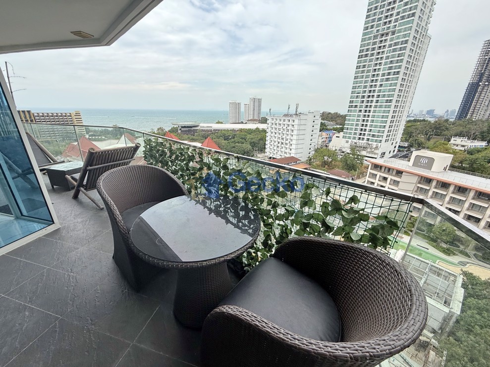 2 Bedrooms Condo in The Cliff Pratumnak C011931 (Cover Photo)