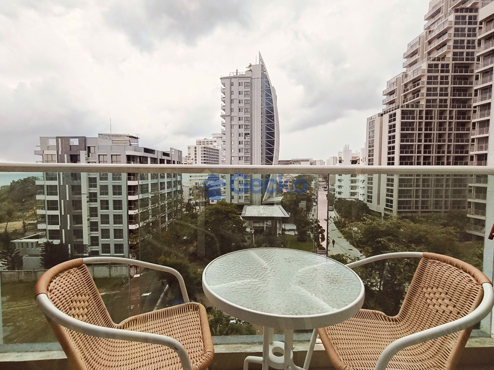 <p>Studio Condo in Cosy Beach View Pratumnak C012255</p> (Cover Photo)