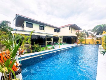 4 ห้องนอน บ้าน in Paradise Villa 2  พัทยาตะวันออก H001757
