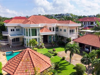 5 ห้องนอน บ้าน in Paradise Villa 2  พัทยาตะวันออก H012253