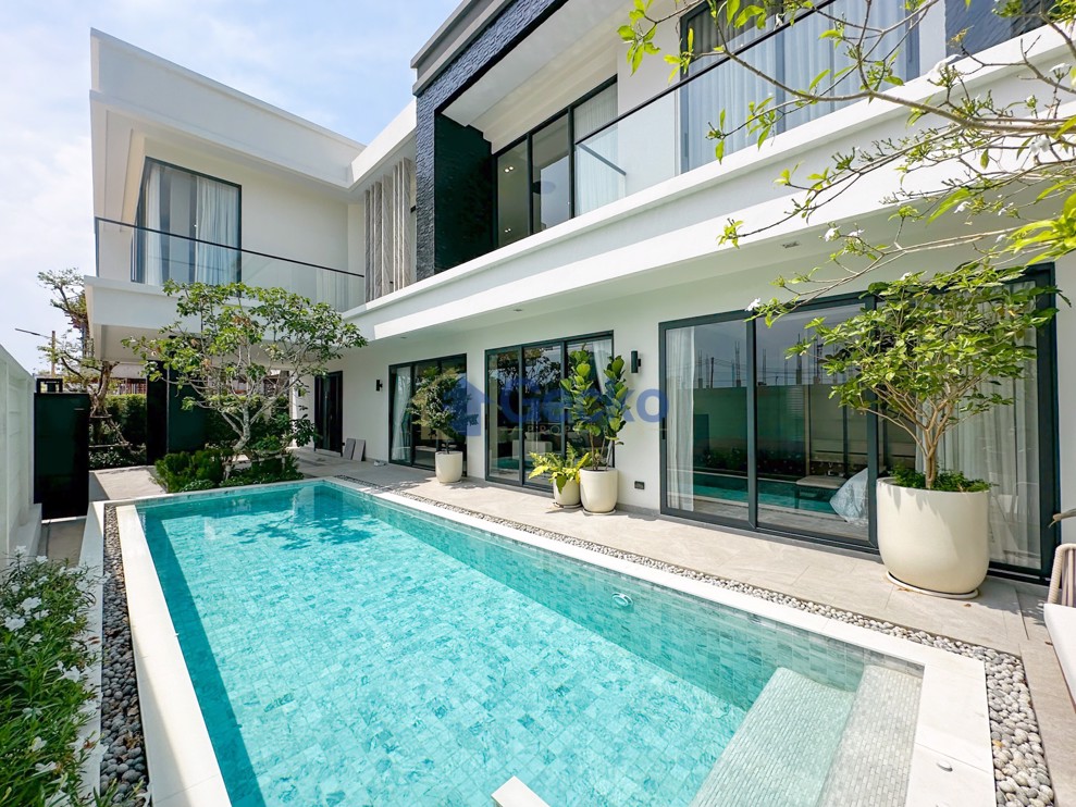 4 ห้องนอน บ้าน in Luxury Vista Villa Pattaya  พัทยาใต้ H012274 (Cover Photo)