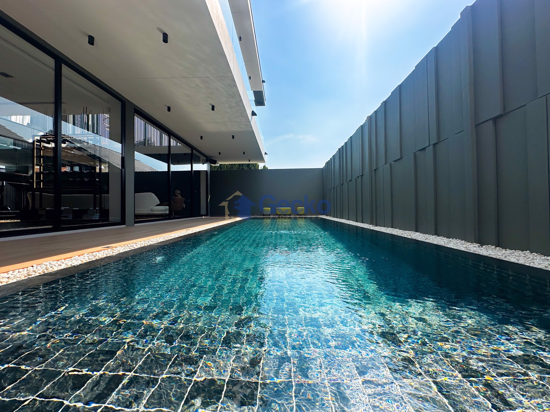 5 Bedrooms House in Casa Jomtien Village  Jomtien H012280