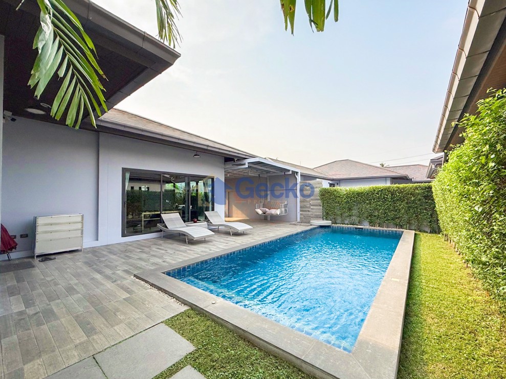 3 Bedrooms House in Baan Pattaya 6  Huay Yai H012232 (Photo 1)
