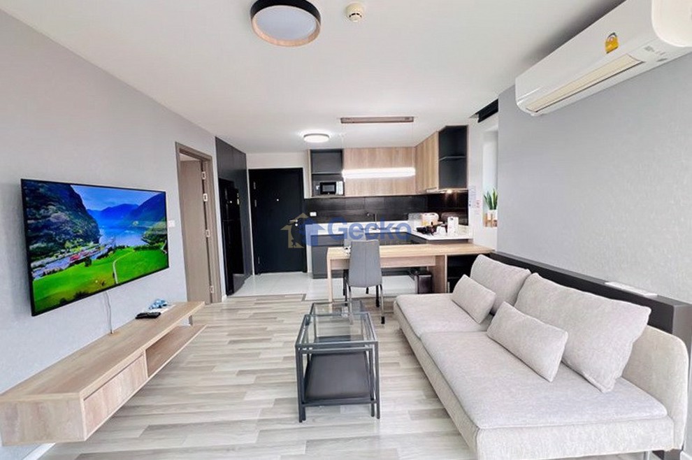 1 Bedroom Condo in The Win Condominium East Pattaya C012289 (Photo 1)