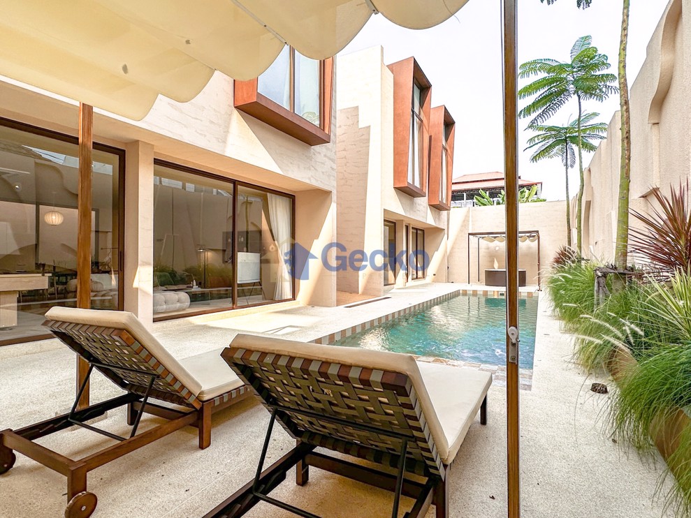 5 ห้องนอน บ้าน  พัทยาใต้ H012296 (Cover Photo)