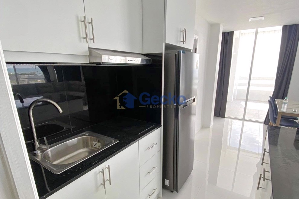 1 Bedroom Condo in Jomtien Condotel Jomtien C012300 (Photo 1)