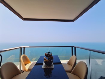 2 Bedrooms Condo in Copacabana Beach Jomtien C012315