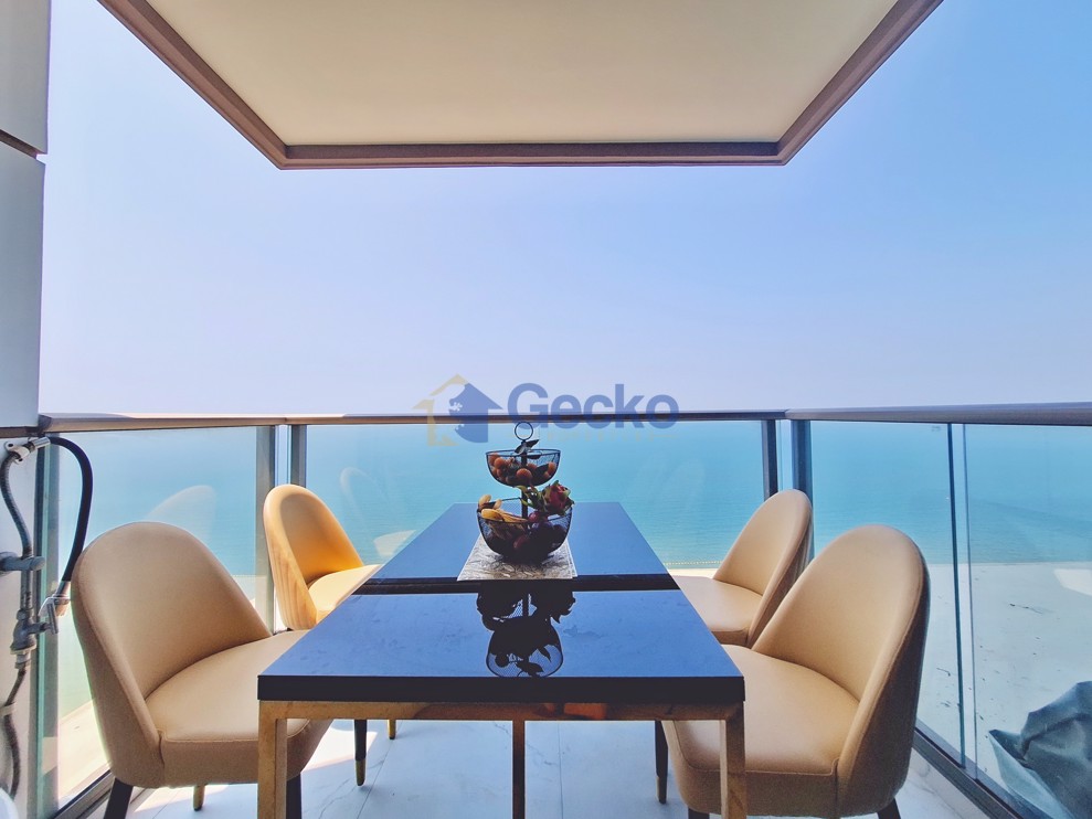 2 Bedrooms Condo in Copacabana Beach Jomtien C012315 (Photo 2)