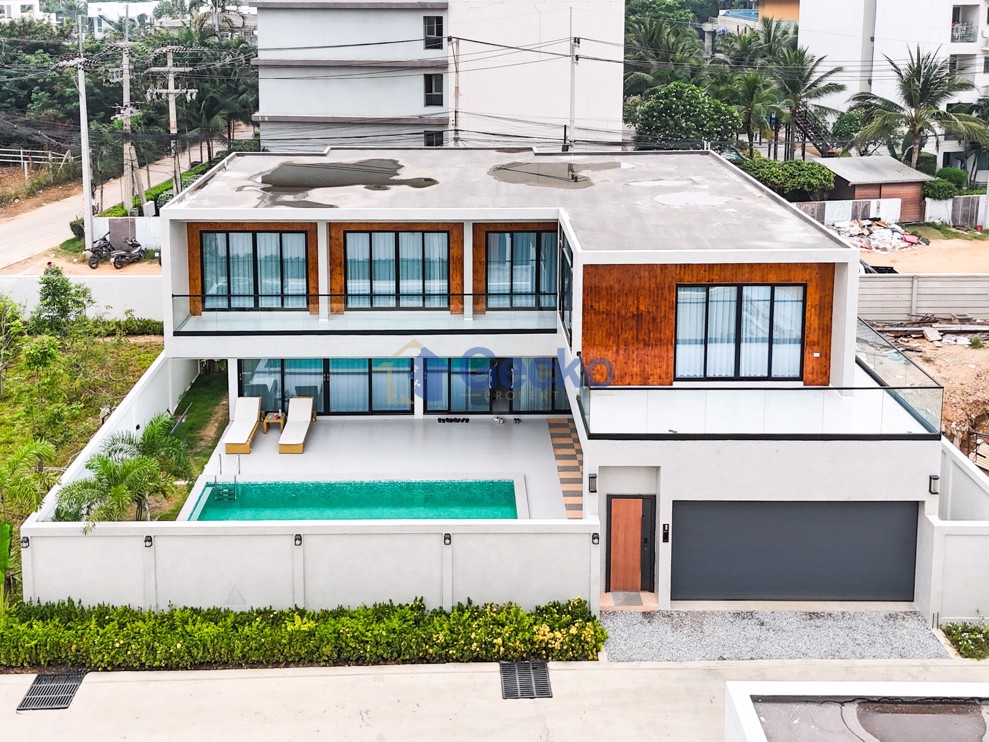 Coastal Jomtien Villas (Cover Photo)