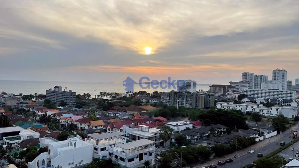 1 Bedroom Condo in The Riviera Ocean Drive Jomtien C012339 (Photo 1)