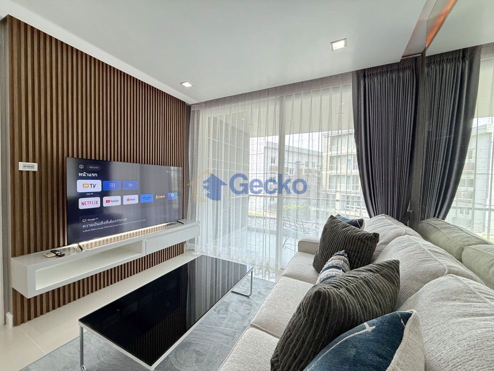 1 Bedroom Condo in Apus Condominium Central Pattaya C012340 (Photo 3)