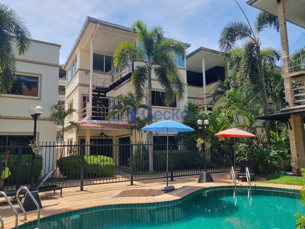 3 ห้องนอน บ้าน in Villa Norway Resort 1  พระตำหนัก H012367 (Cover Photo)