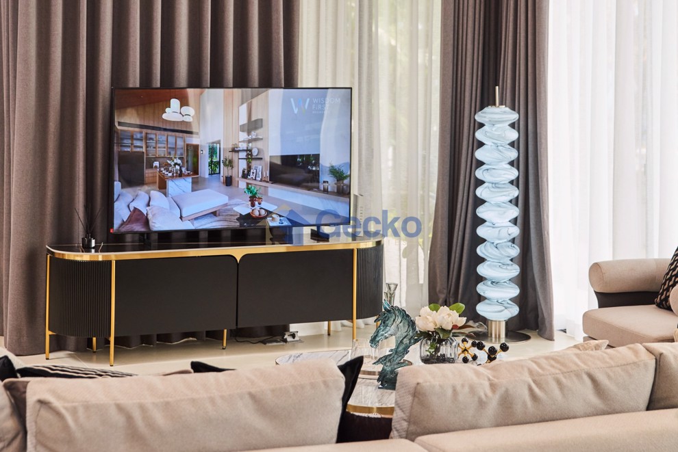 4 Bedrooms House in Wisdom First Residence  East Pattaya H012385 (Photo 3)