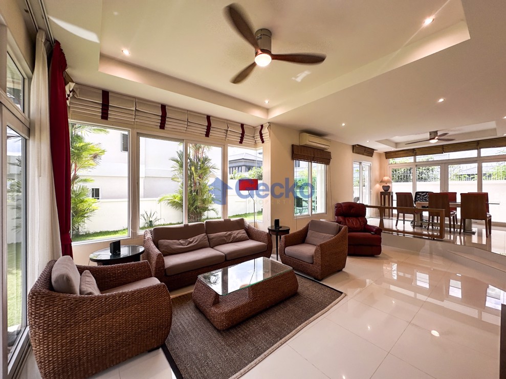 4 ห้องนอน บ้าน in Central Park Hillside Village  พัทยาตะวันออก H012400 (Photo 4)