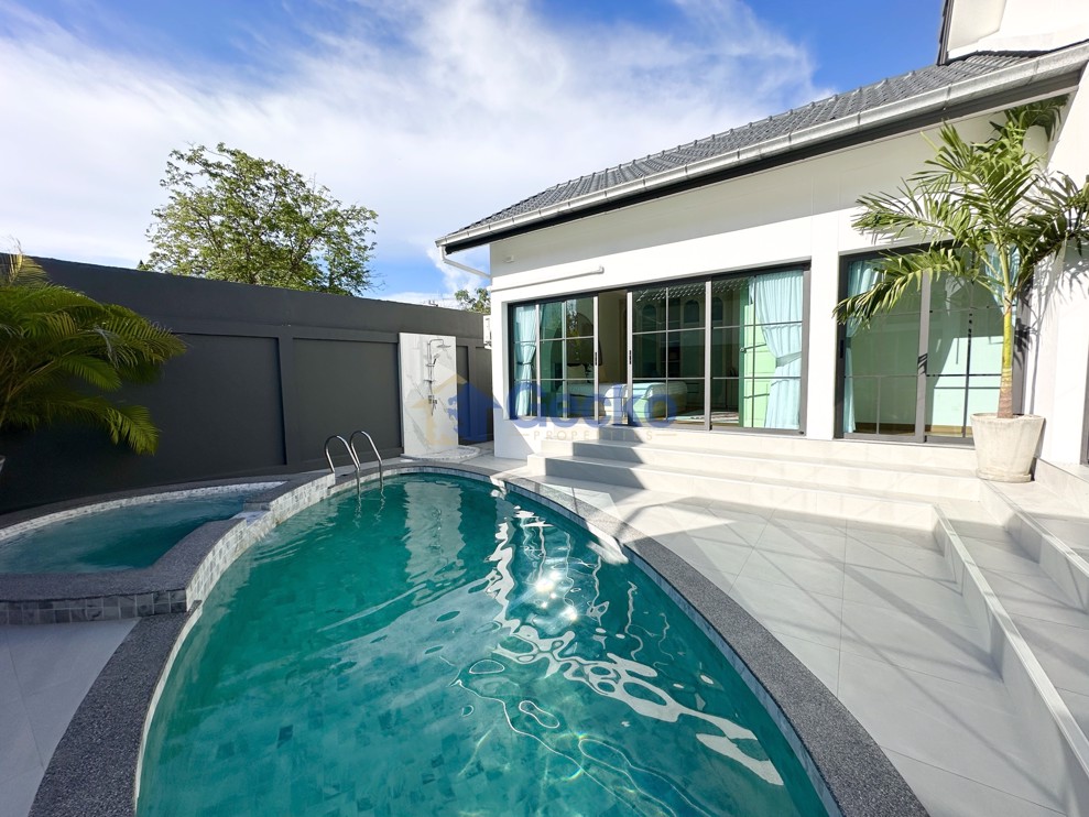 3 Bedrooms House in Adare Gardens 3  Jomtien H012403 (Photo 1)