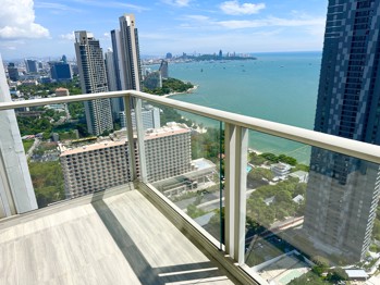 Wongamat Condo - C012411
