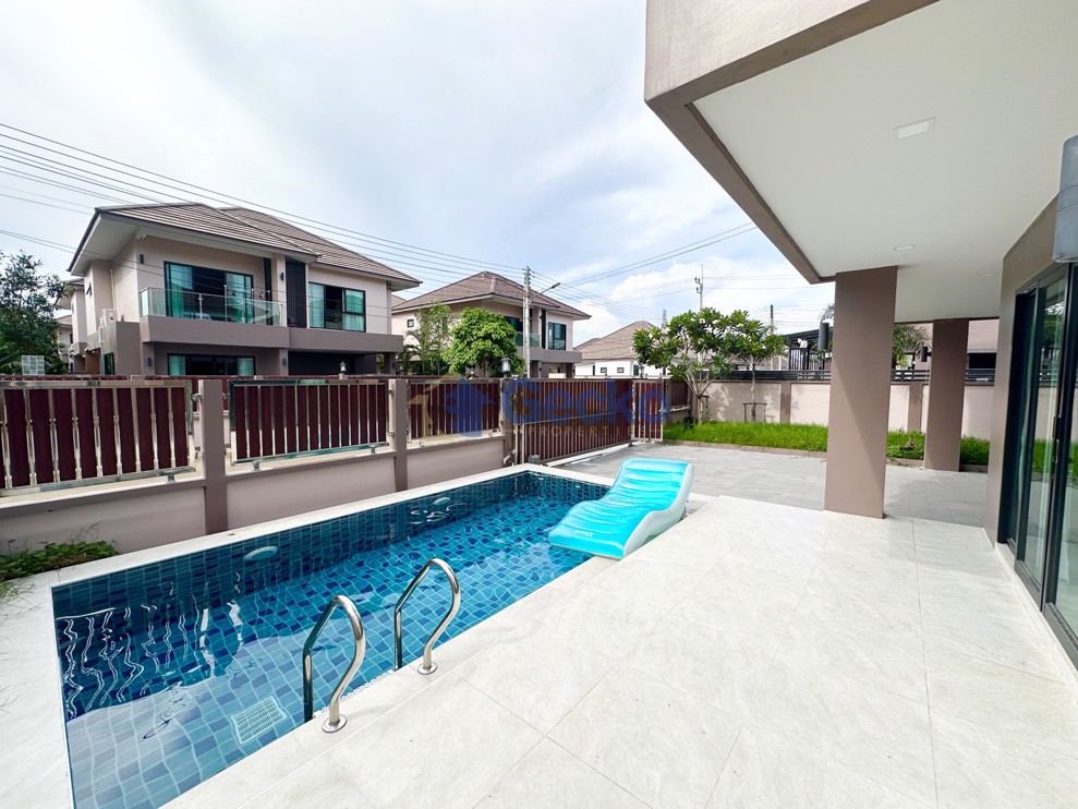 4 Bedrooms House in The Lake  Huay Yai H012413 (Photo 2)