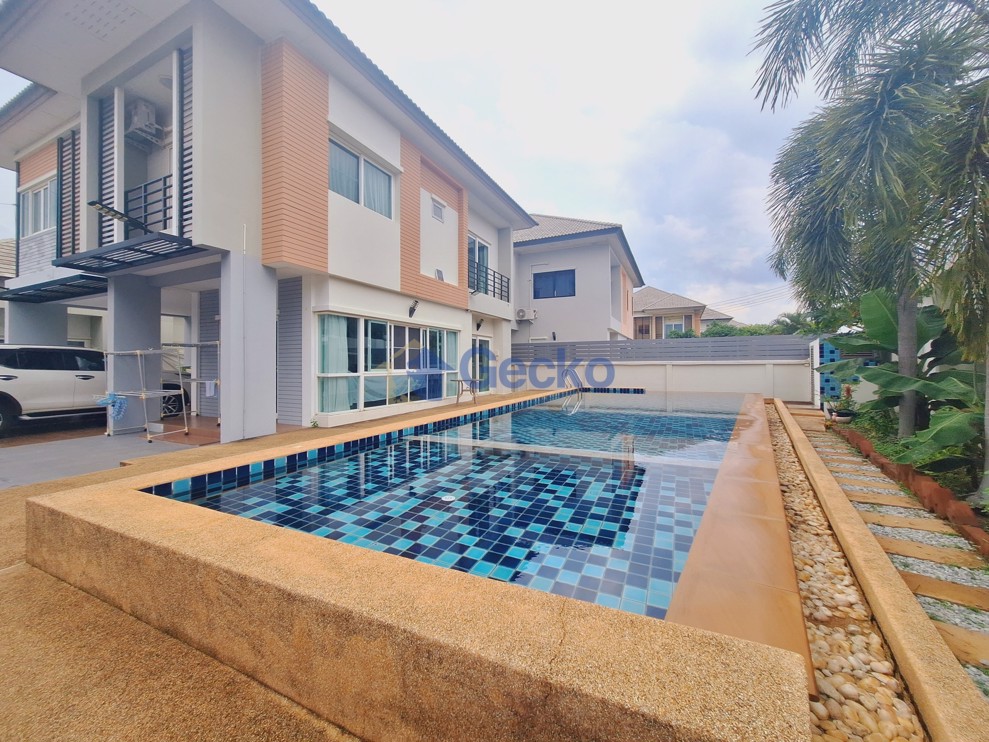 3 ห้องนอน บ้าน in Patta Village  พัทยาตะวันออก H012415 (Cover Photo)