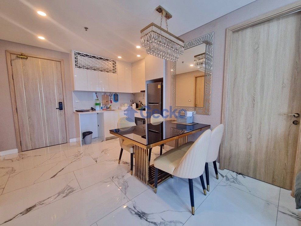2 Bedrooms Condo in Copacabana Beach Jomtien C012418 (Photo 3)