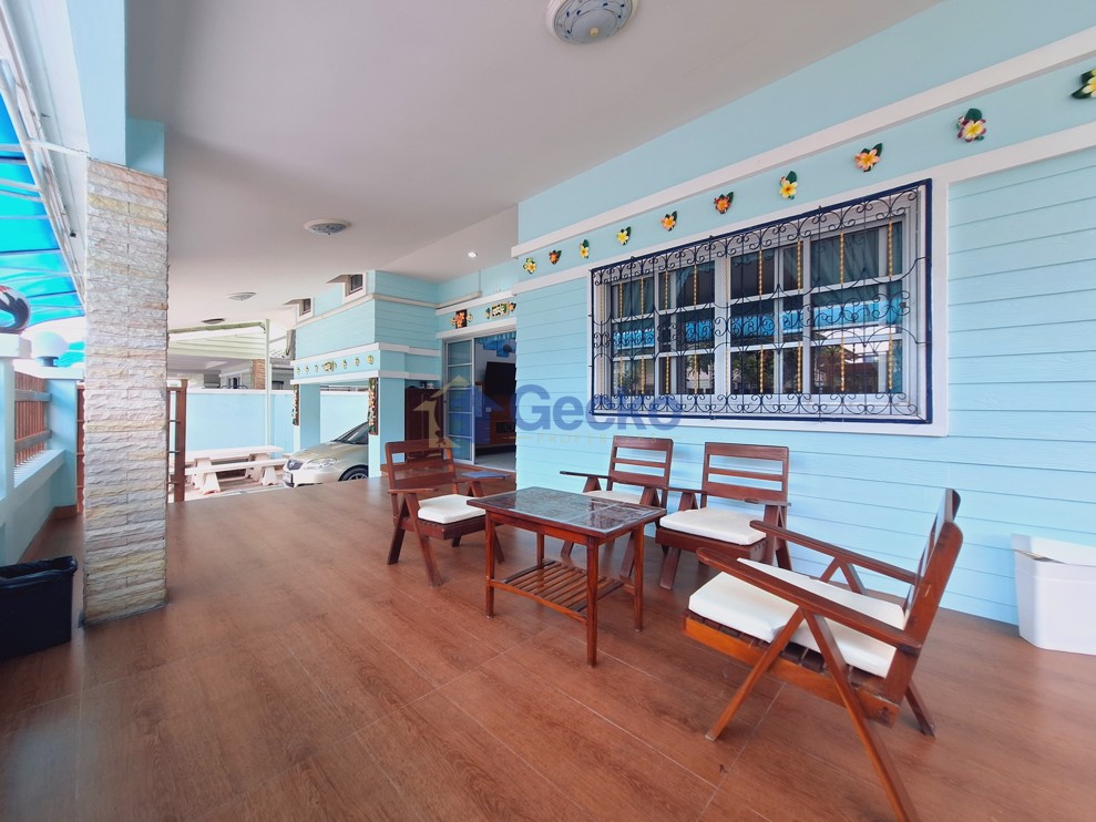 3 ห้องนอน บ้าน in Baan Chalita  นาเกลือ H012436 (Photo 2)