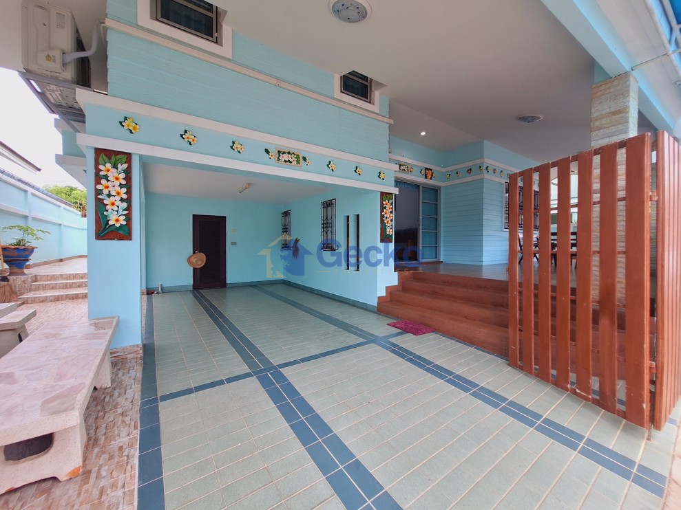 3 ห้องนอน บ้าน in Baan Chalita  นาเกลือ H012436 (Photo 3)