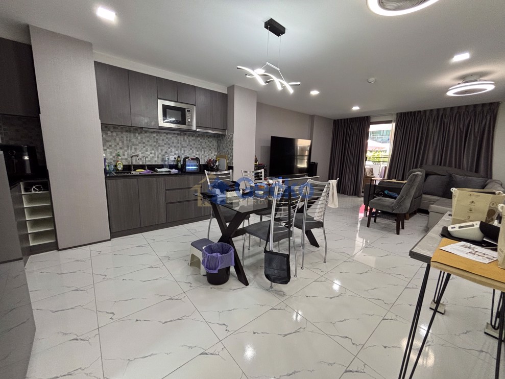 3 Bedrooms Condo in The Urban Central Pattaya C012449 (Photo 3)