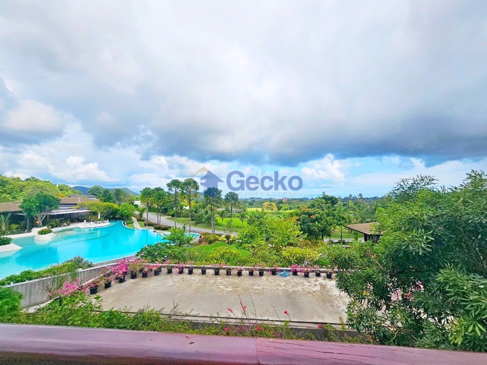 1 Bedroom Condo in Sunplay Bang Saray C012455 (Photo 1)
