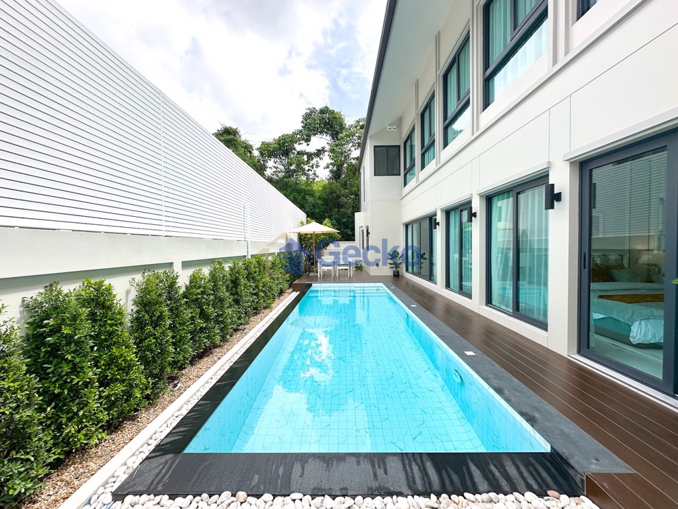 4 ห้องนอน บ้าน in The Lavish  พัทยาเหนือ H012472 (Photo 1)