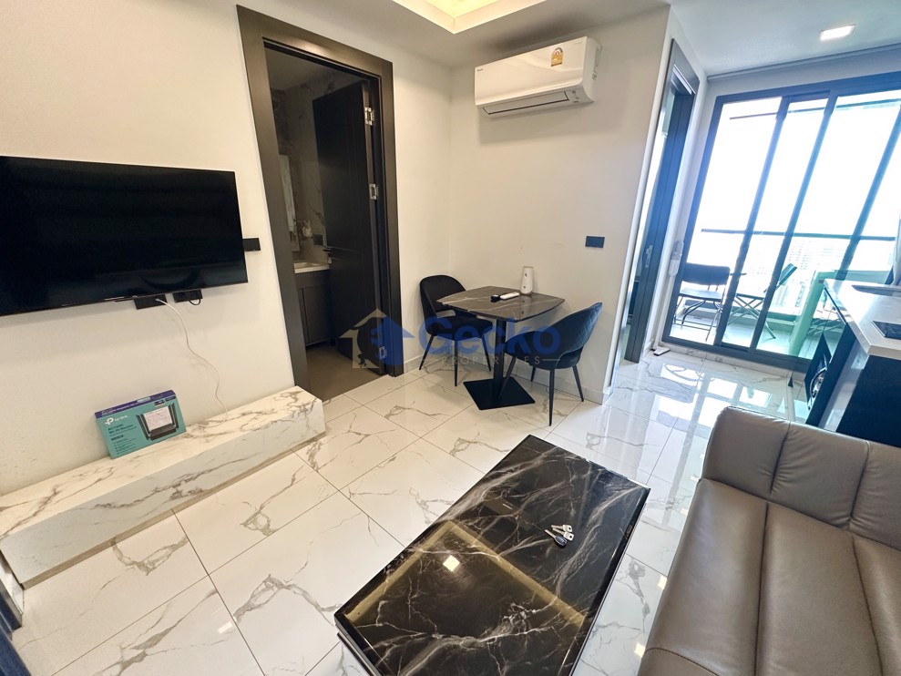 1 Bedroom Condo in Arcadia Millennium Tower South Pattaya C012478 (Photo 4)