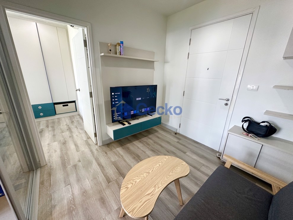 1 Bedroom Condo in Centric Sea Central Pattaya C012483 (Photo 3)