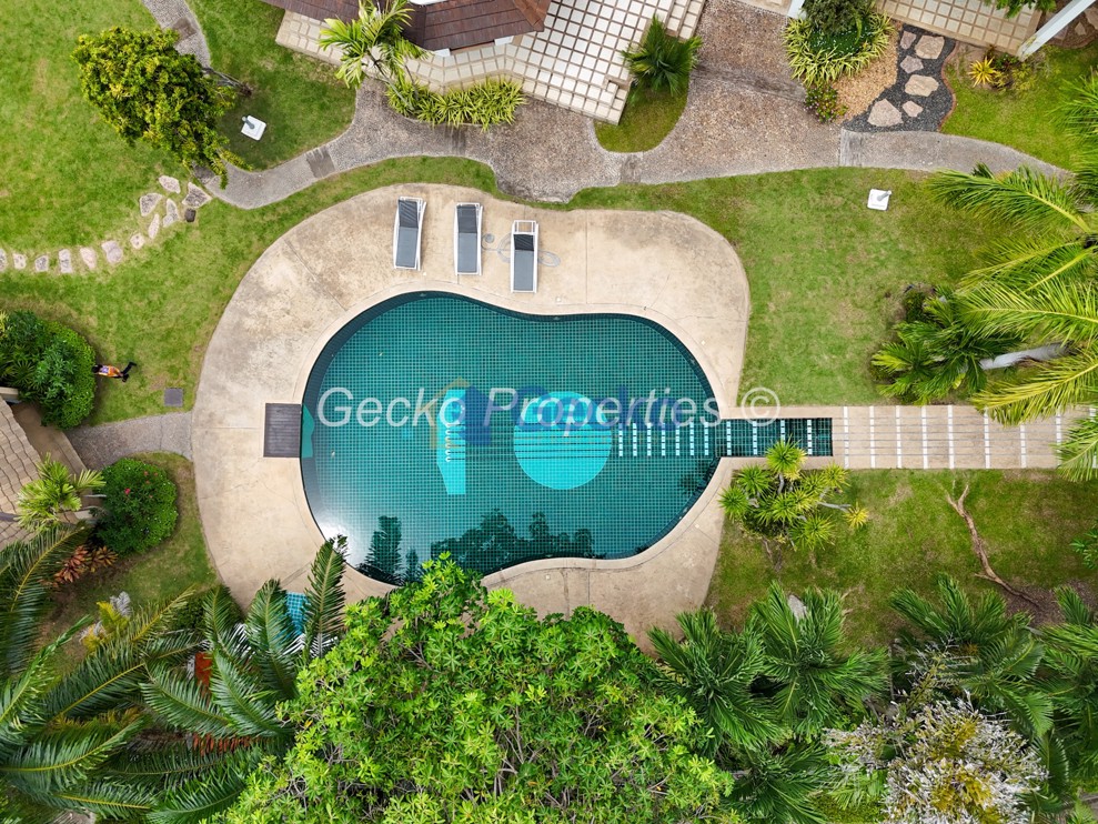 9 Bedrooms House  Bang Saray H009699 (Photo 3)