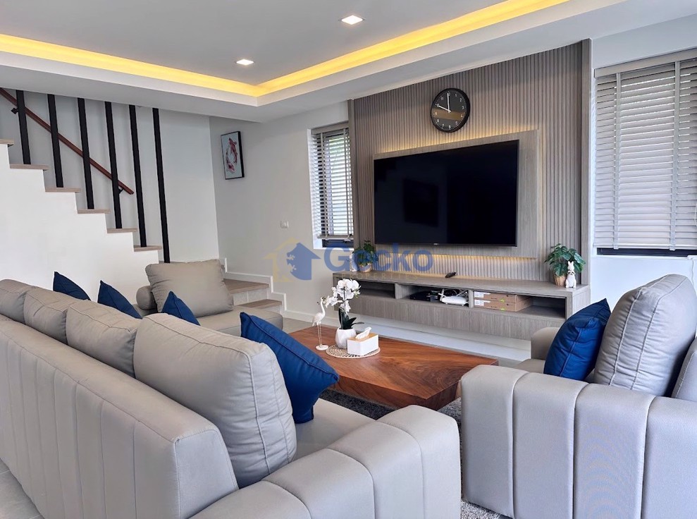 4 ห้องนอน บ้าน in Zensiri Midtown Villas  พัทยากลาง H012498 (Photo 3)