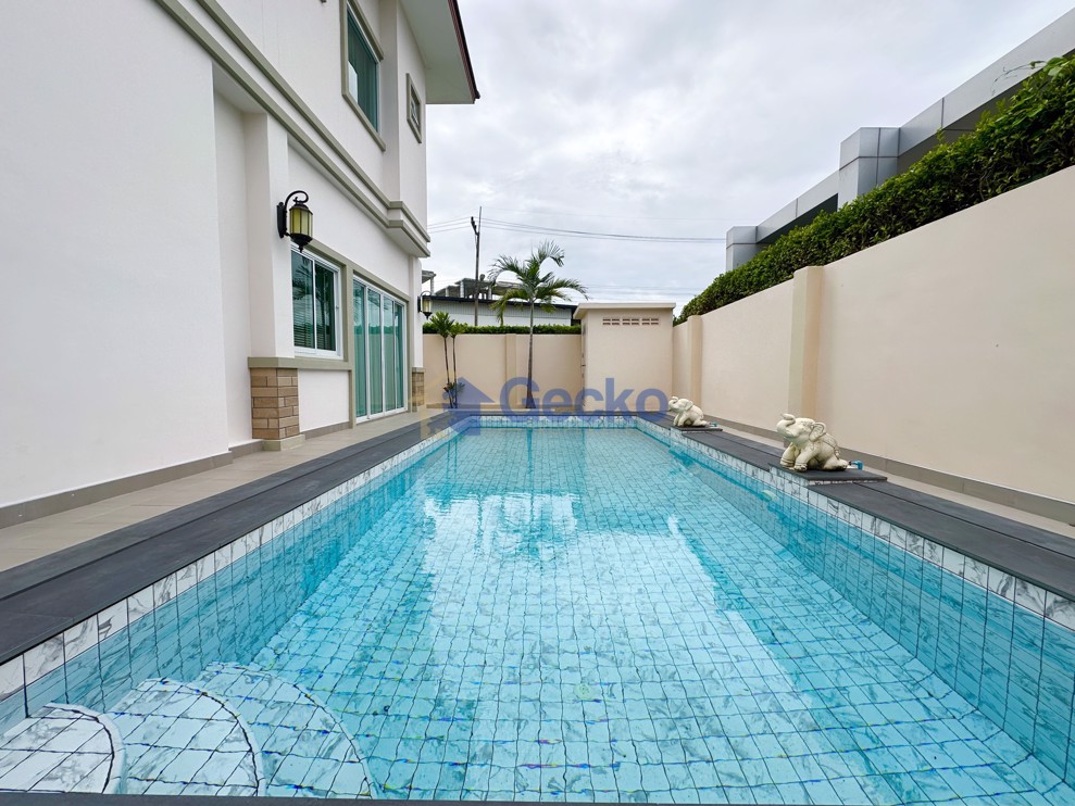 4 ห้องนอน บ้าน in Baan Dusit Garden  ห้วยใหญ่ H012518 (Photo 3)