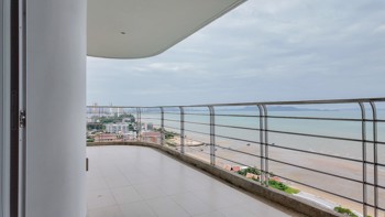 2 Bedrooms Condo in The Residences at Dream Pattaya Na Jomtien C012519