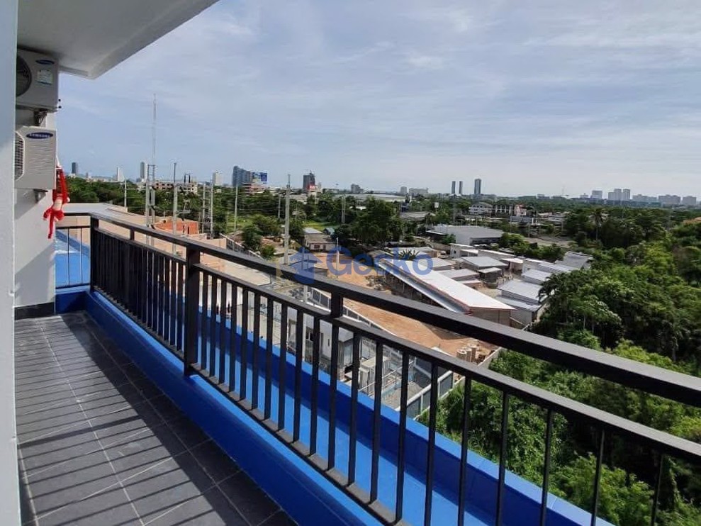 1 Bedroom Condo in Blue Residence East Pattaya C012524 (Photo 1)