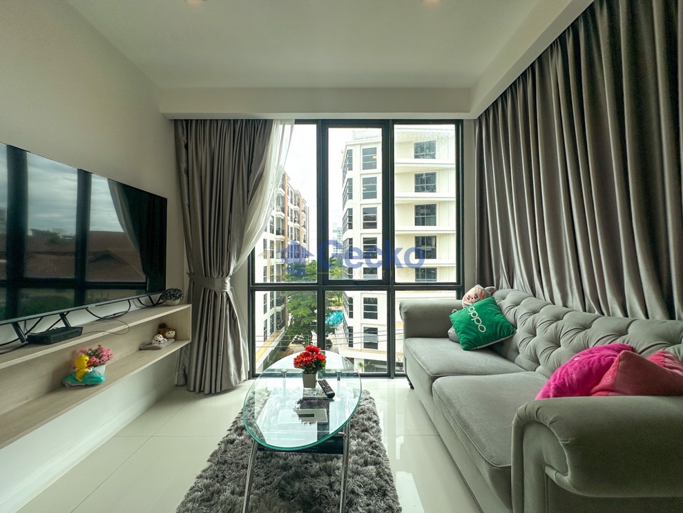 2 Bedrooms Condo in The Jewel Pratumnak Pratumnak C012528 (Photo 1)