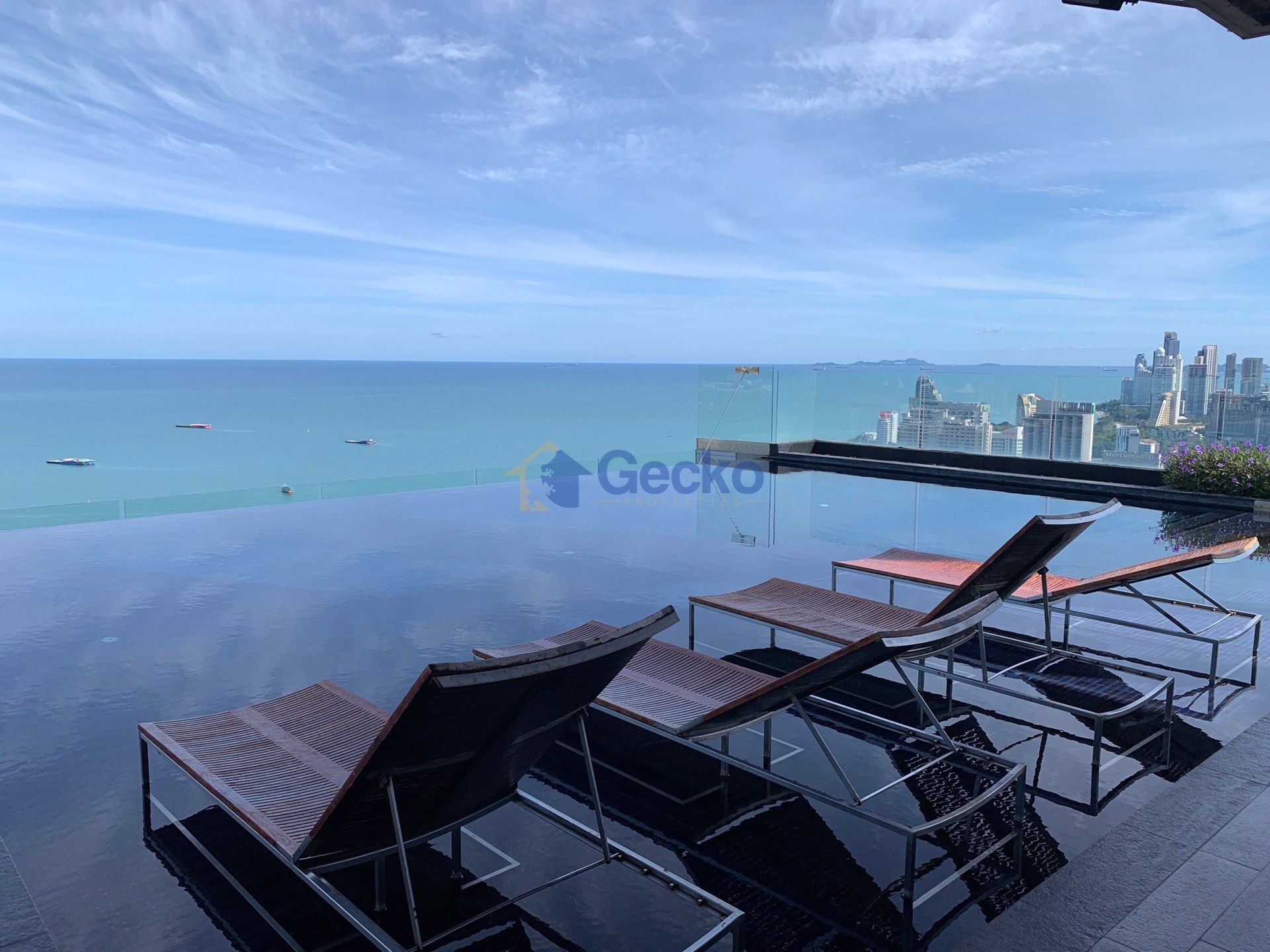 1 Bedroom Condo in Centric Sea Central Pattaya C012534