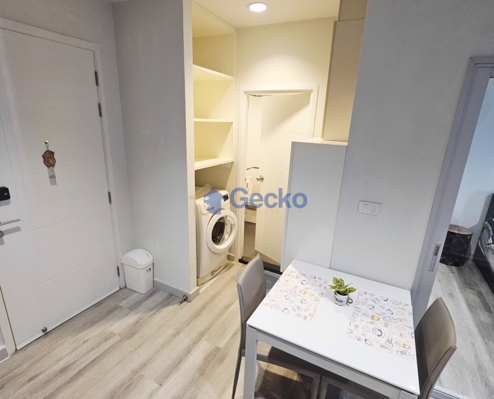 1 Bedroom Condo in Centric Sea Central Pattaya C012534 (Photo 1)