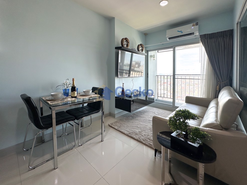 1 Bedroom Condo in Centric Sea Central Pattaya C012535 (Photo 2)