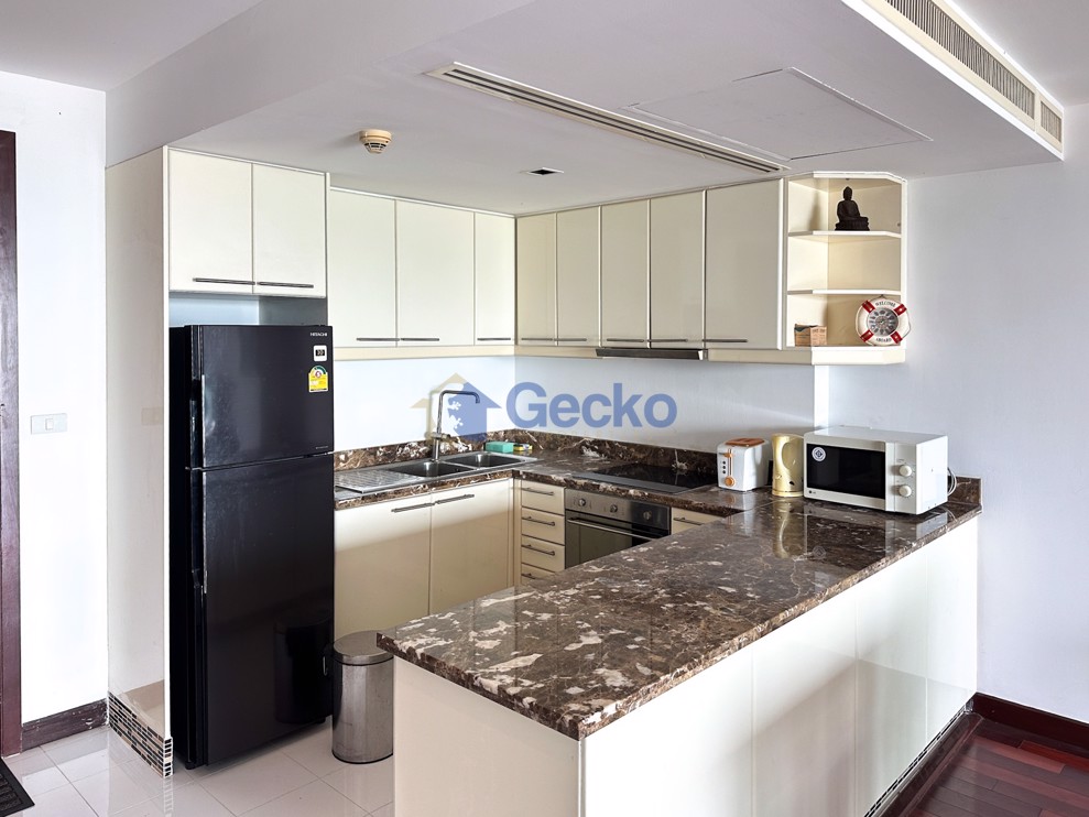 1 Bedroom Condo in Viewtalay Sands Na Jomtien C012545 (Photo 1)